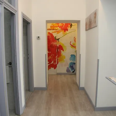 Large In San Paolo بيت ضيافة *